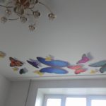 Натяжной потолок в детскую
